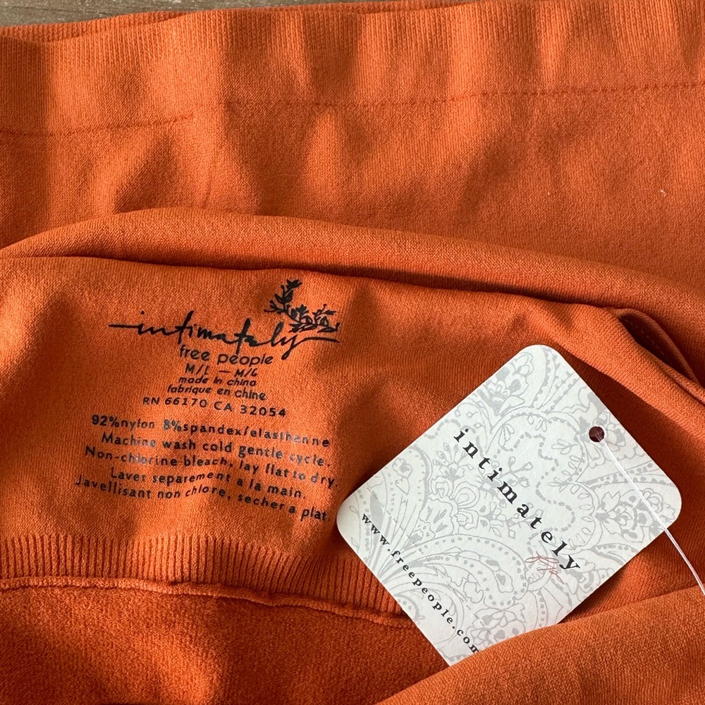 NWT Free People Intimately Seamless Cami Tank
Top Sz M/L.Honey Eyed Chic Summer - Picture 11 of 13